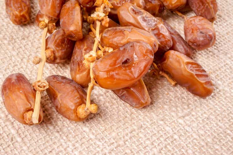 تصویر 3 از قیمت خرما زاهدی با کیفیت ارزان و فروش عمده